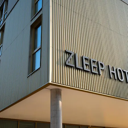 Zleep Hotel Hamburg Volkspark-2